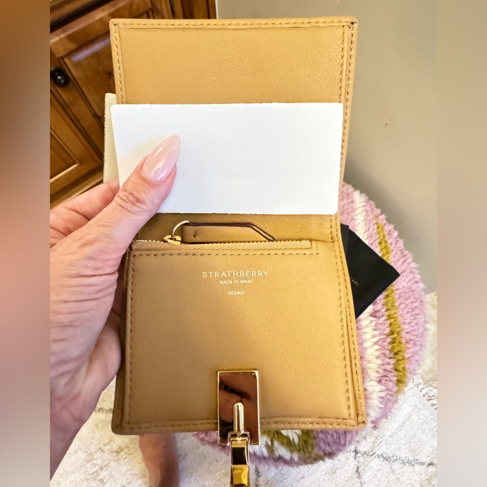 STRATHBERRY Melville Street Wallet Portfolio - Picture 2 of 10